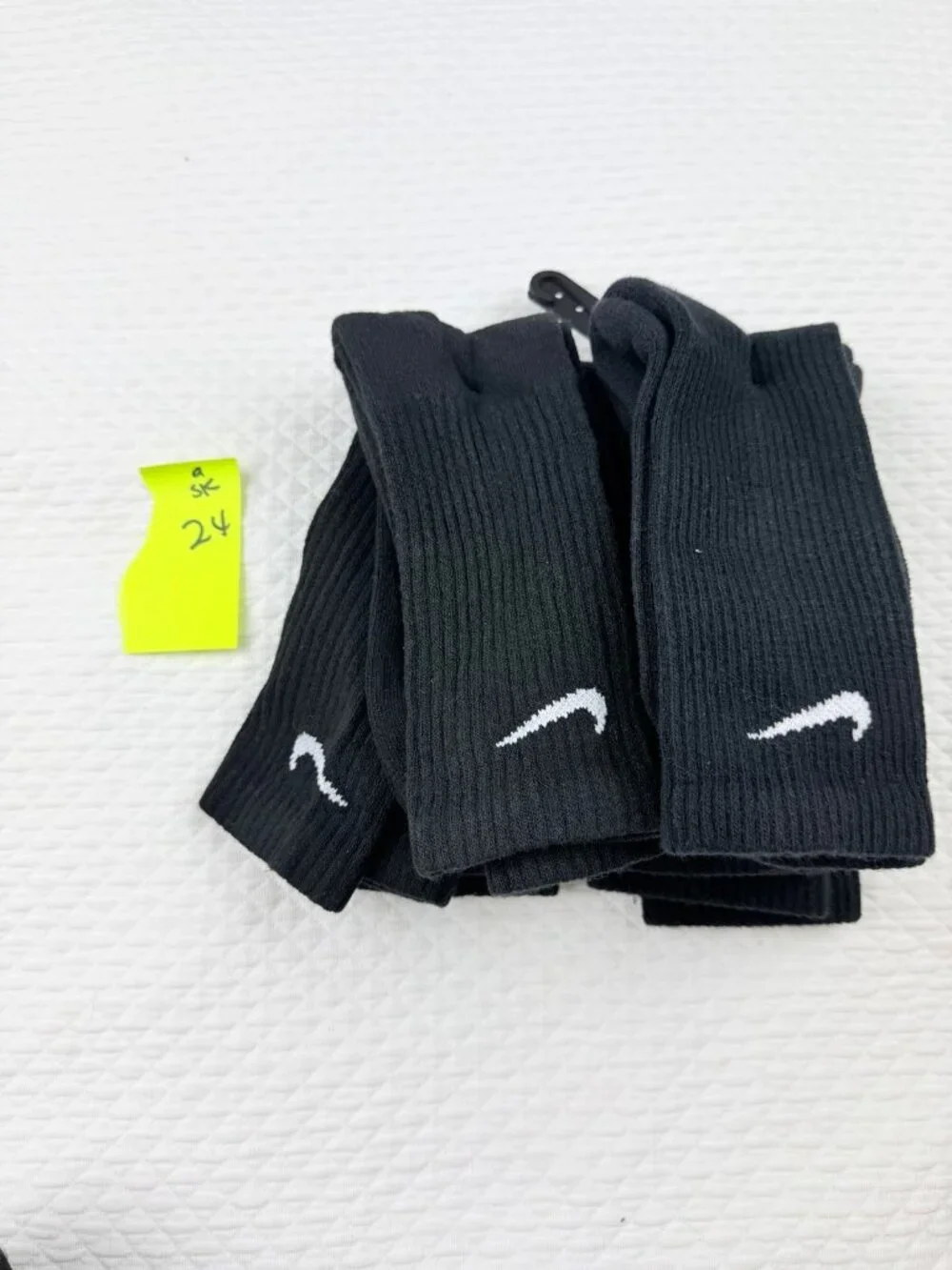 Nike everyday plus